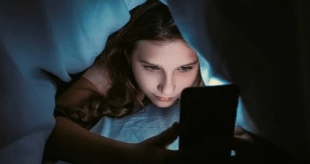 Natural Ways to Improve Eyesight – No Glasses Needed!