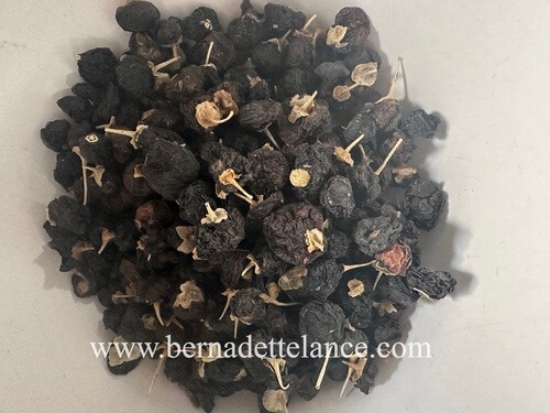 black goji berries