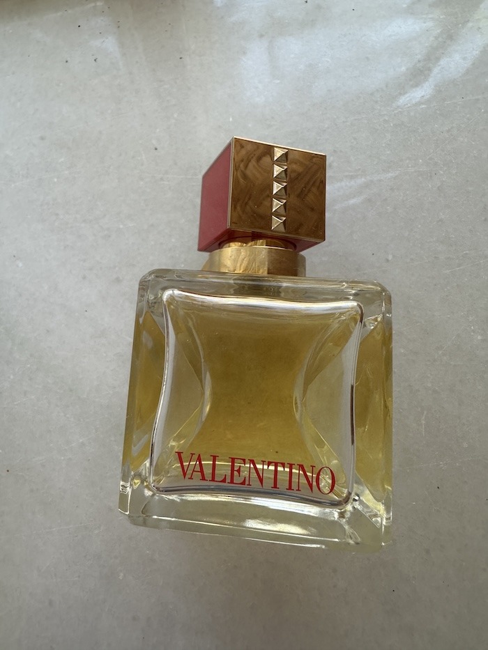 Best Warm and Cozy Fall Perfumes That Make Every Sweater Season Better